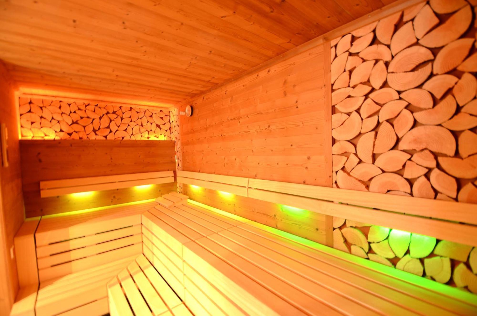Naturhotel Cafe Waldesruhe Oberstdorf Bagian luar foto