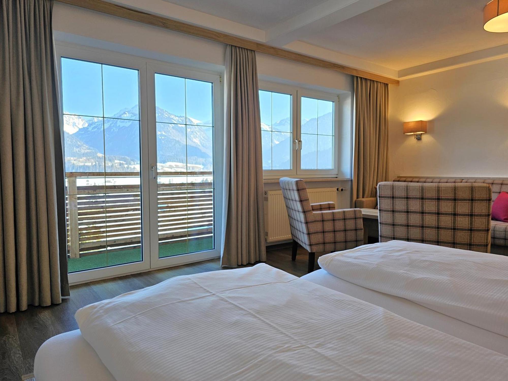 Naturhotel Cafe Waldesruhe Oberstdorf Bagian luar foto